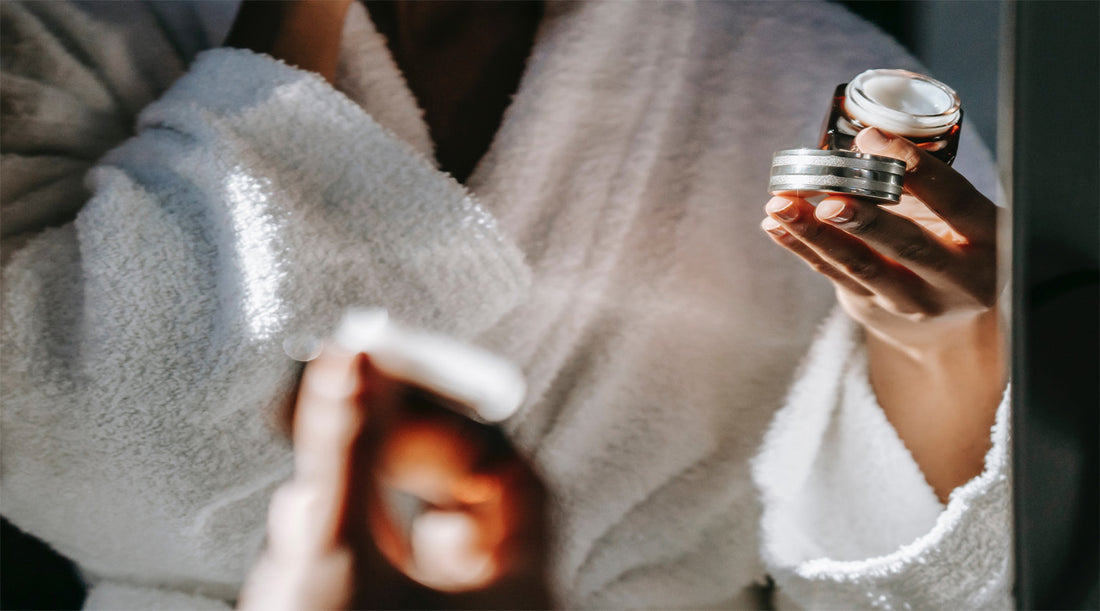 Glunolactone and Lactic Acid: Benefits of Combining these in your Skincare Routine