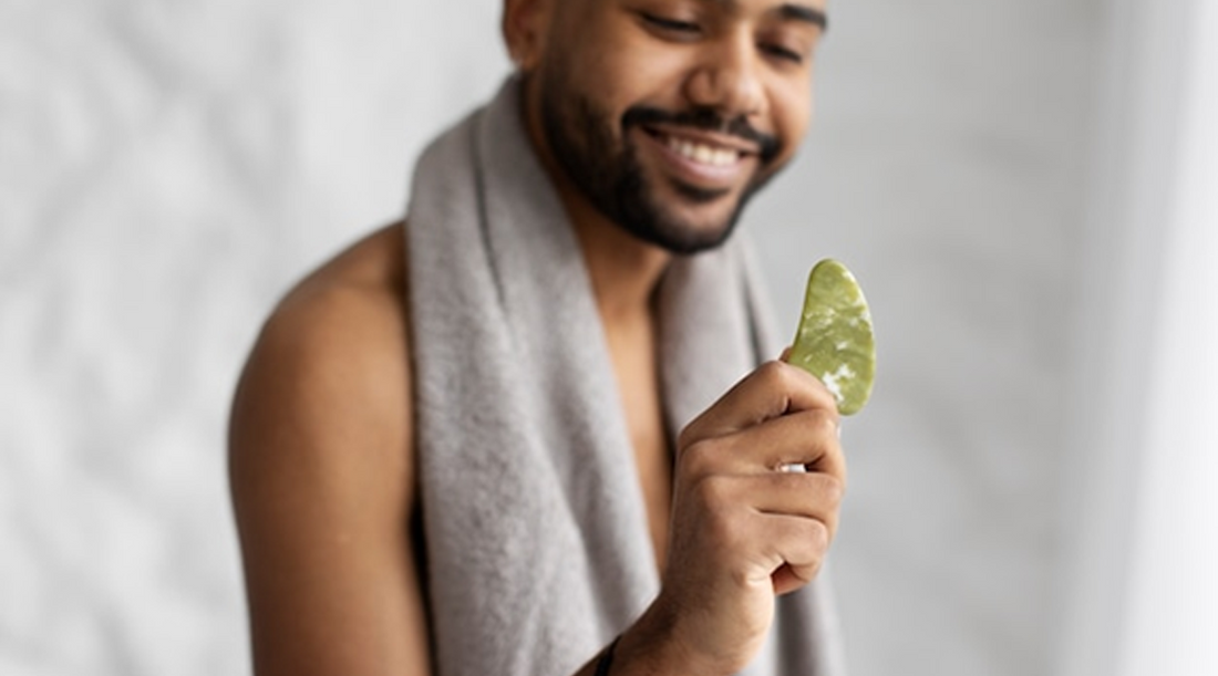 Grooming with Nature's Powerhouse: How Aloe Vera Transforms Men's Skin