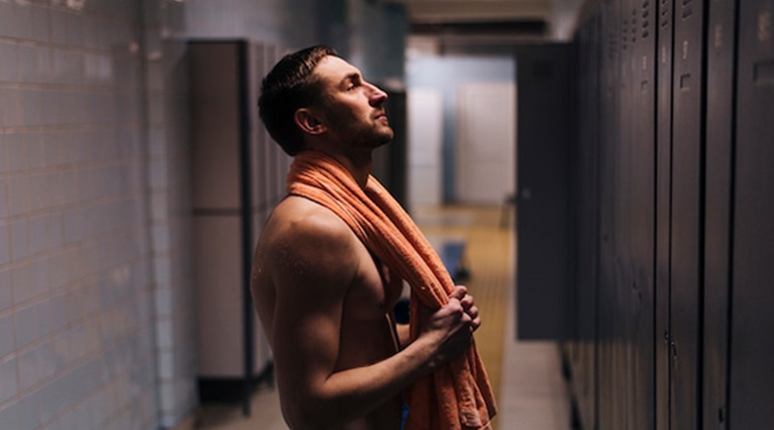 Maximizing Your Post-Workout Glow: The Benefits of Hyaluronic Acid for Men's Skincare