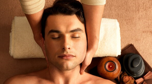 Men's Skincare: Elevating Grooming with Essential Oils and Aromatherapy Bliss