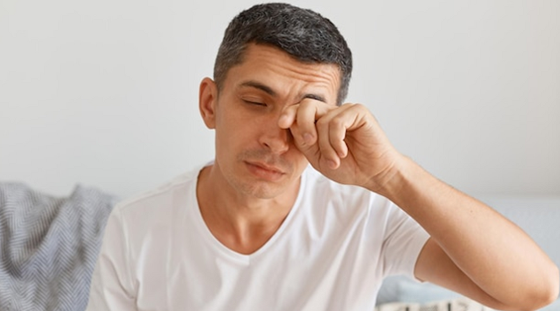 Say Goodbye to Tired Eyes: The Science behind Caffeine and its Effectiveness in Reducing Dark Circles